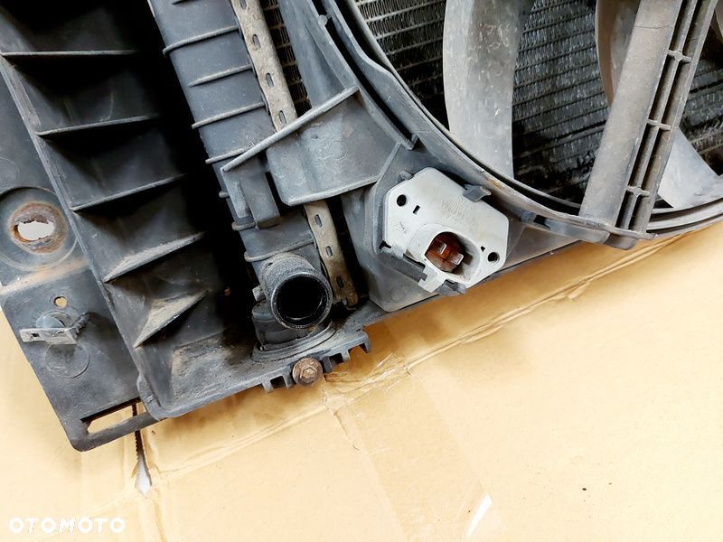 ford fusion mk1 1.4 tdci pas przedni chłodnica wentylator - 11