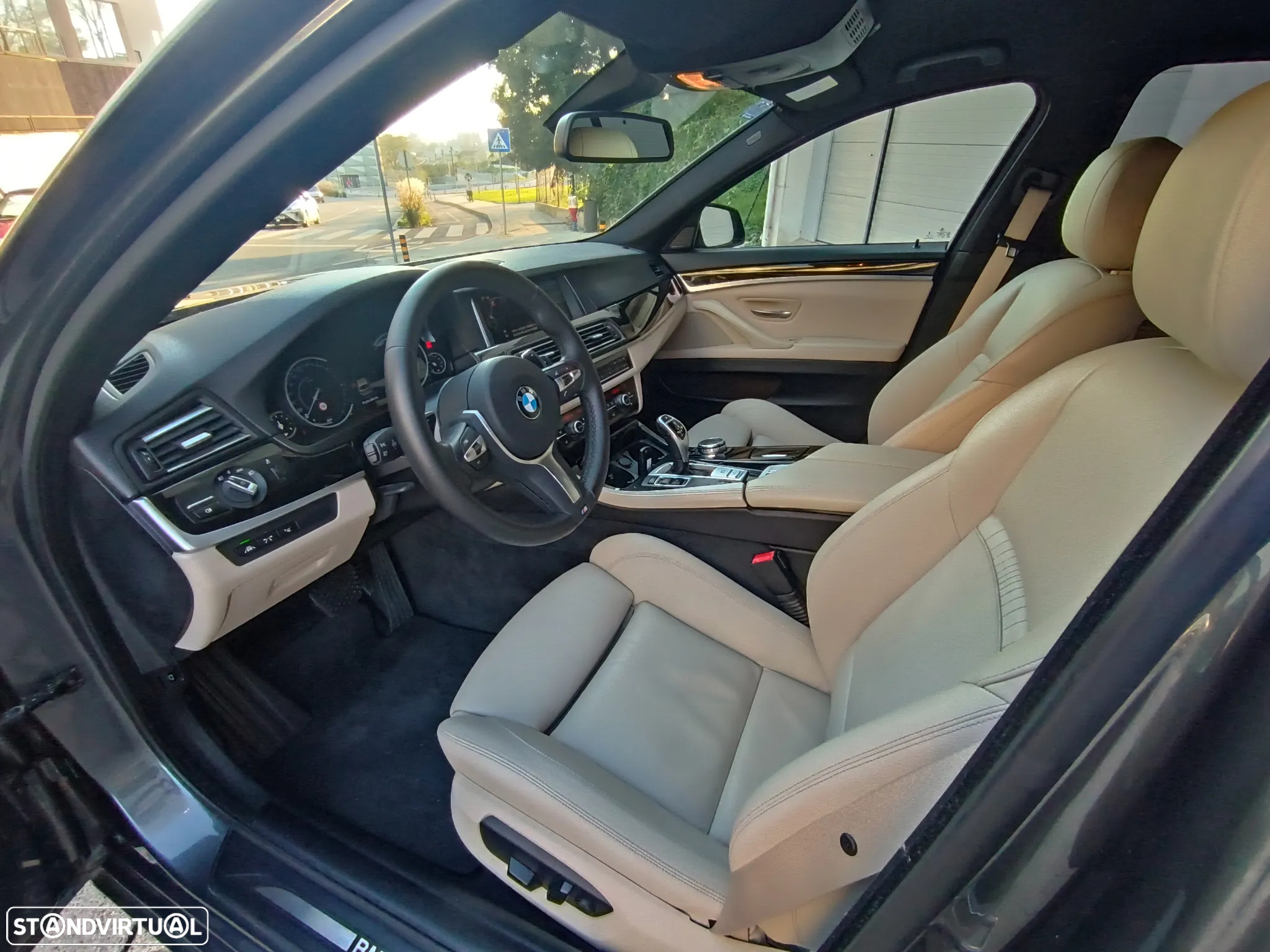 BMW 525 d Touring Aut. Luxury Line - 15
