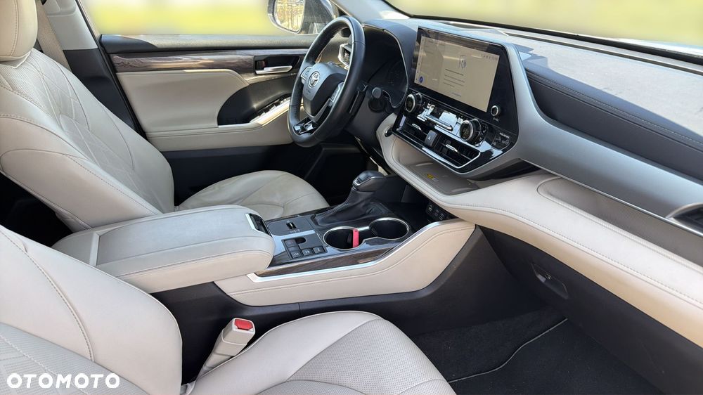 Toyota Highlander - 9