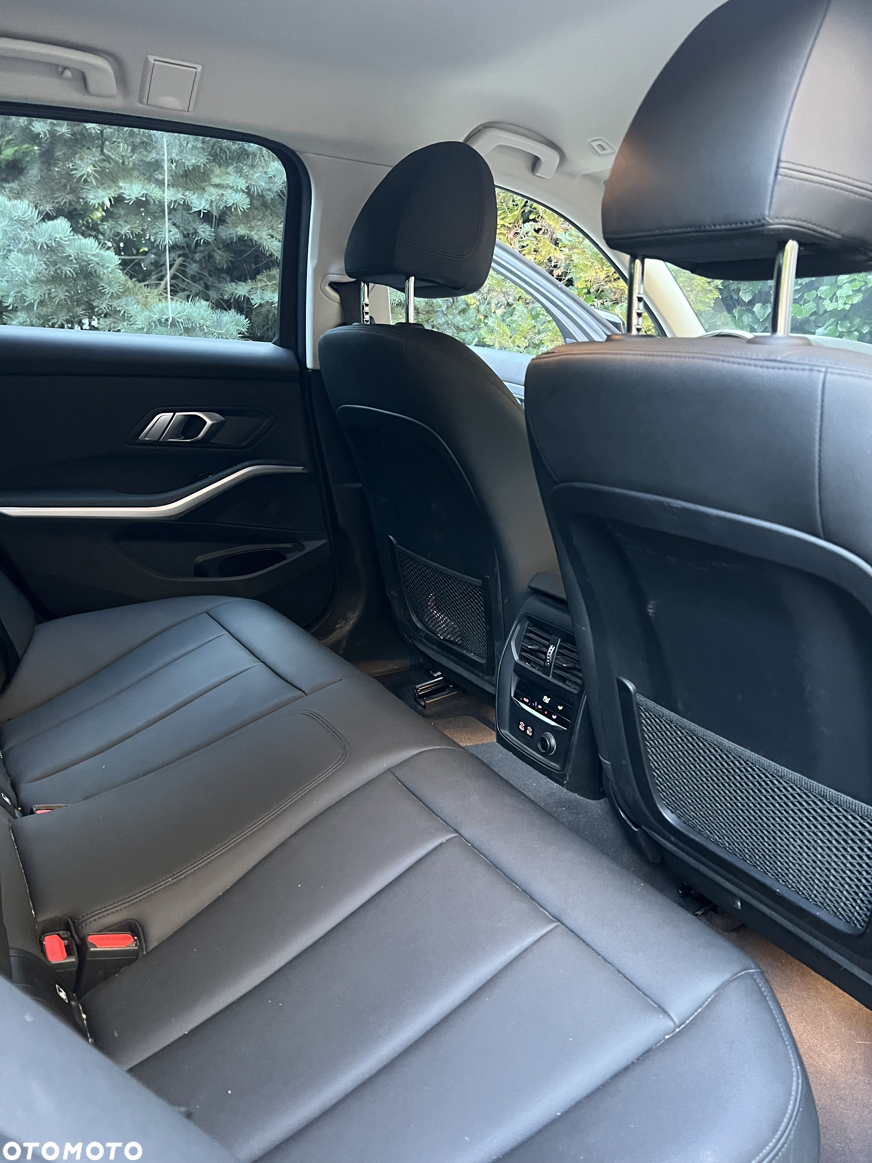 BMW Seria 3 320i - 11