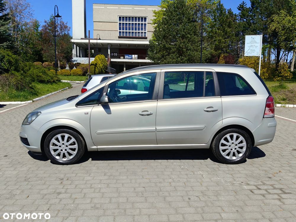 Opel Zafira 1.9 CDTI - 3
