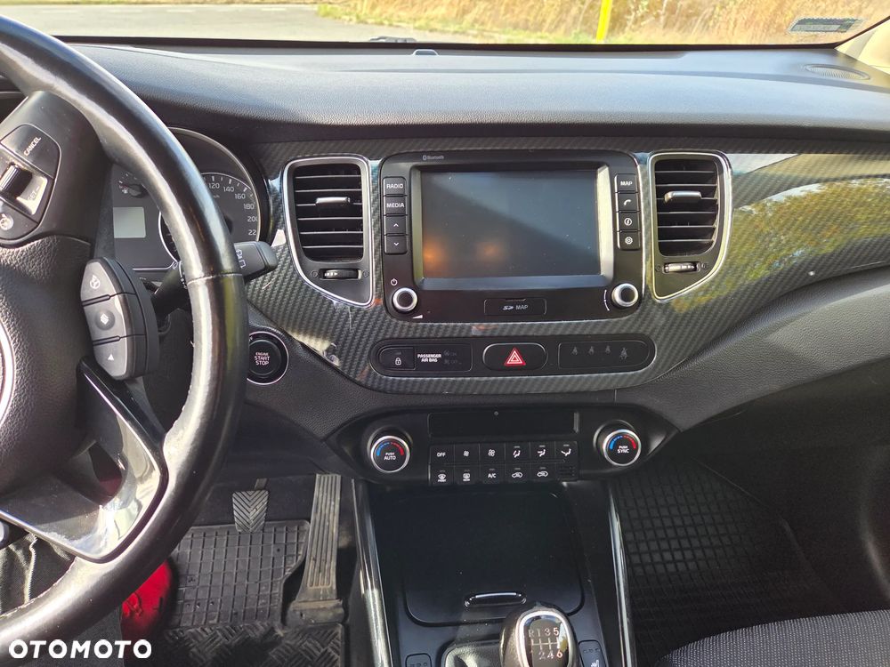 Kia Carens 1.6 GDI Business Line EU6 - 11