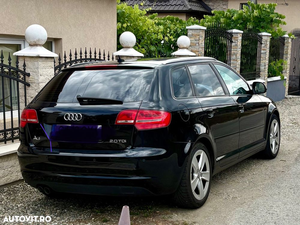 Audi A3 2.0 TDI DPF S tronic S line Sportpaket (plus) - 2