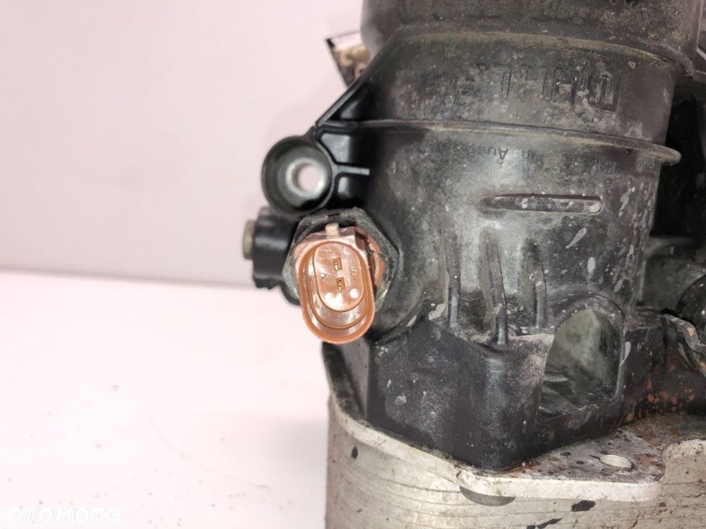 OBUDOWA FILTRA OLEJU  MAN TGE Autobus 2017 - 2022 2.0 TDI 130 kW [177 KM] olej napędowy 2017 - 2022 - 5