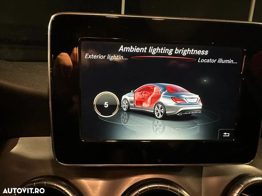 Mercedes-Benz CLA Shooting Brake 220 (CDI) d 4Matic 7G-DCT AMG Line - 9