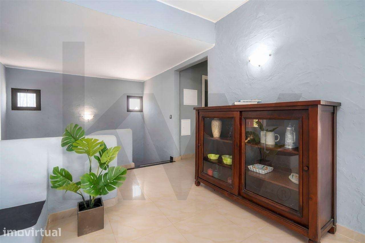 Moradia T5 de Charme a Minutos da Praia – Tranquilidade, Conforto e El - Grande imagem: 5/60