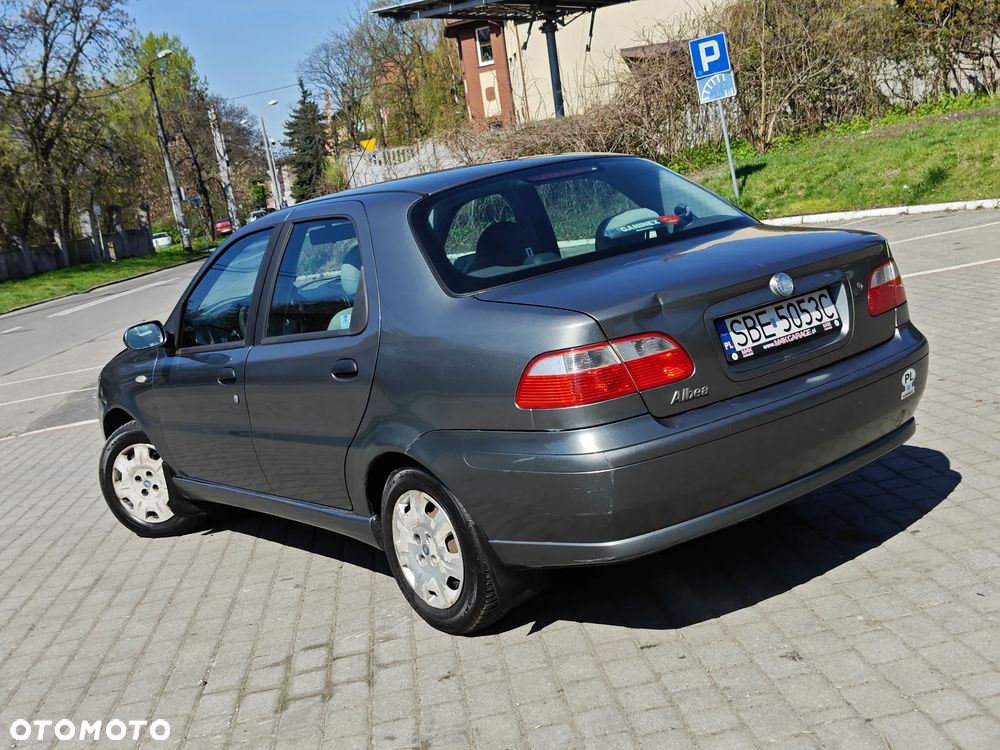 Fiat Albea 1.4 Dynamic - 2