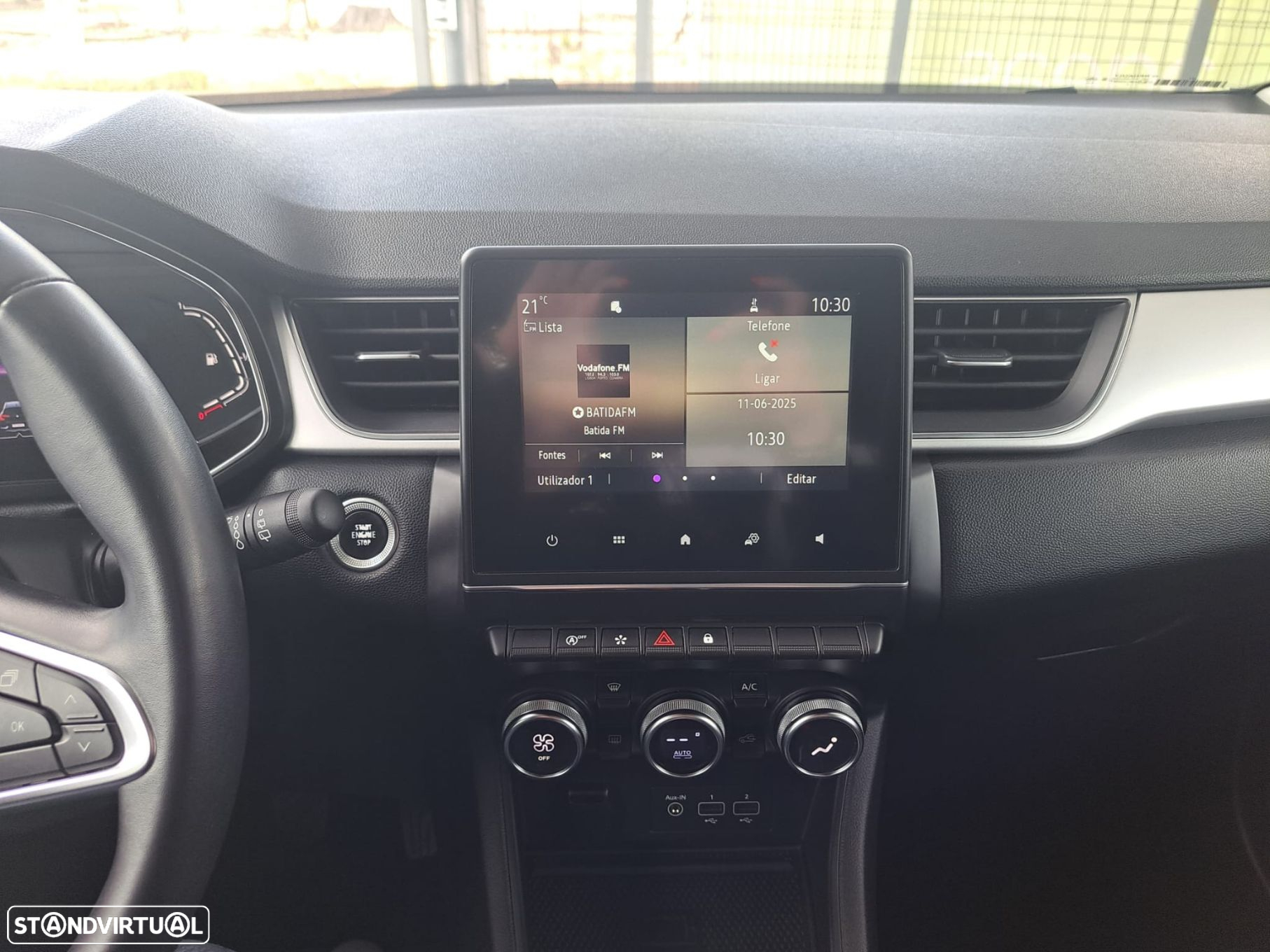 Renault Captur - 21