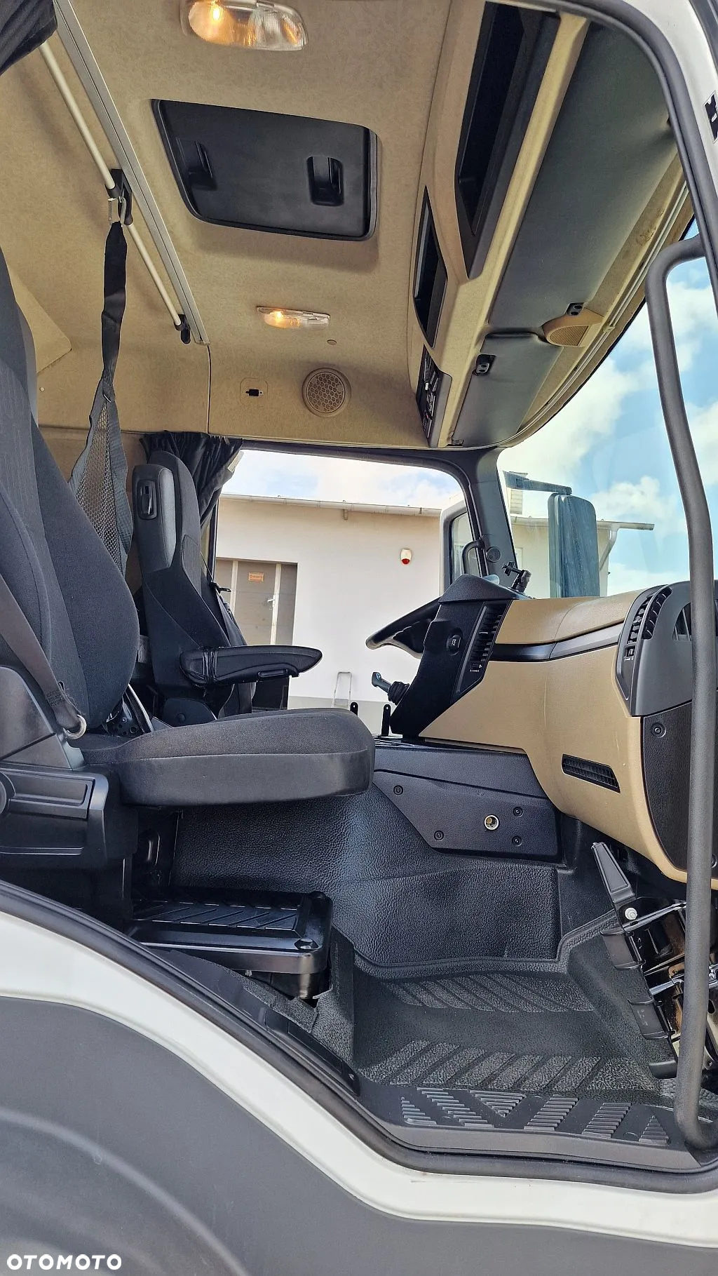 Mercedes-Benz Actros 1832 Euro-6 4x2 Hds /Pilot/Kiper/Wywrot - 30