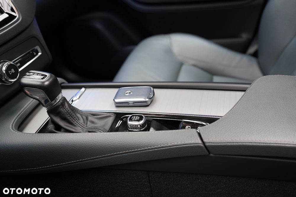 Volvo XC 90 - 17