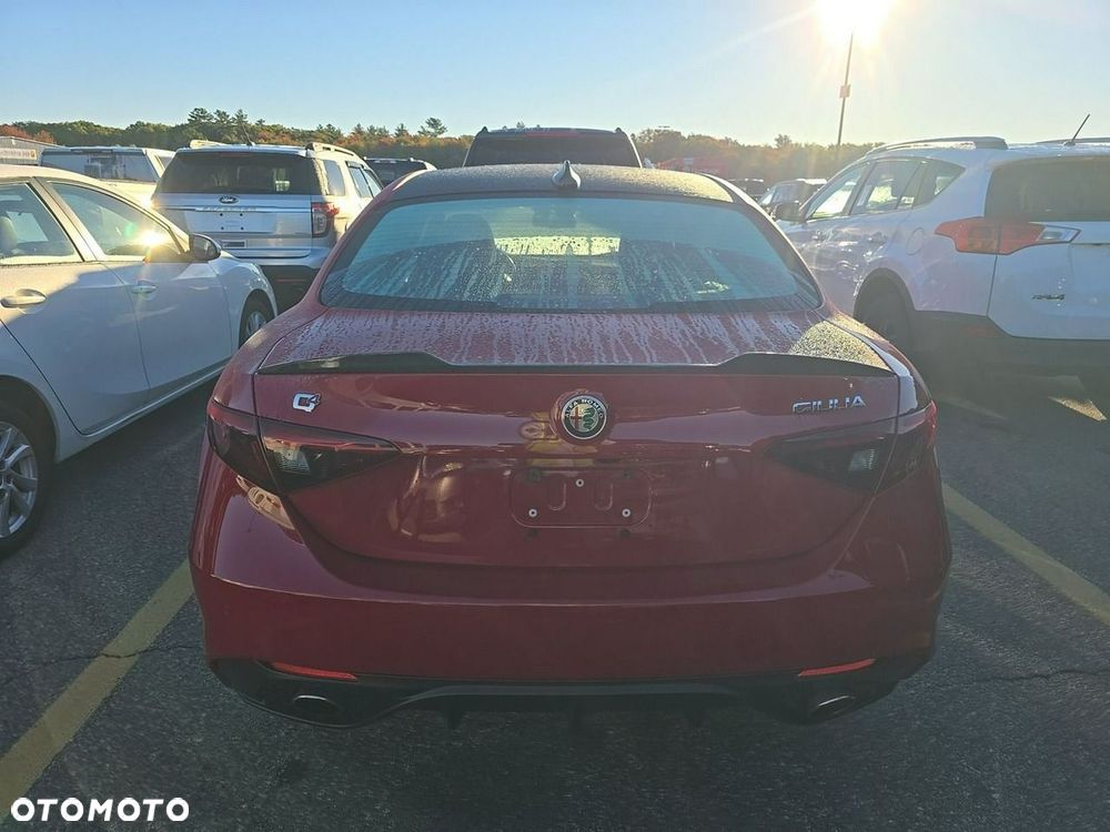 Alfa Romeo Giulia 2.0 Turbo TI Q4 - 5