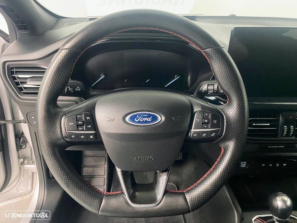 Ford Focus 1.0 EcoBoost MHEV ST-Line - 20