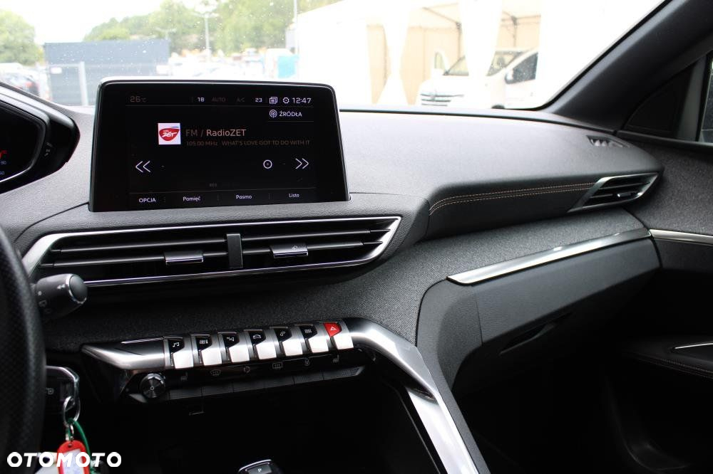Peugeot 3008 - 21