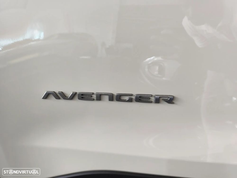 Jeep Avenger 1.2 e-Hybrid Altitude DCT - 5