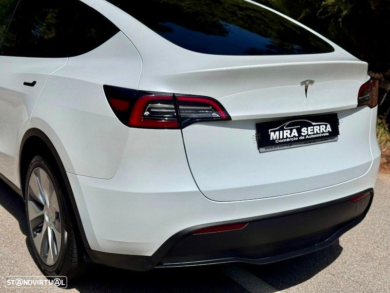 Tesla Model Y RWD - 7