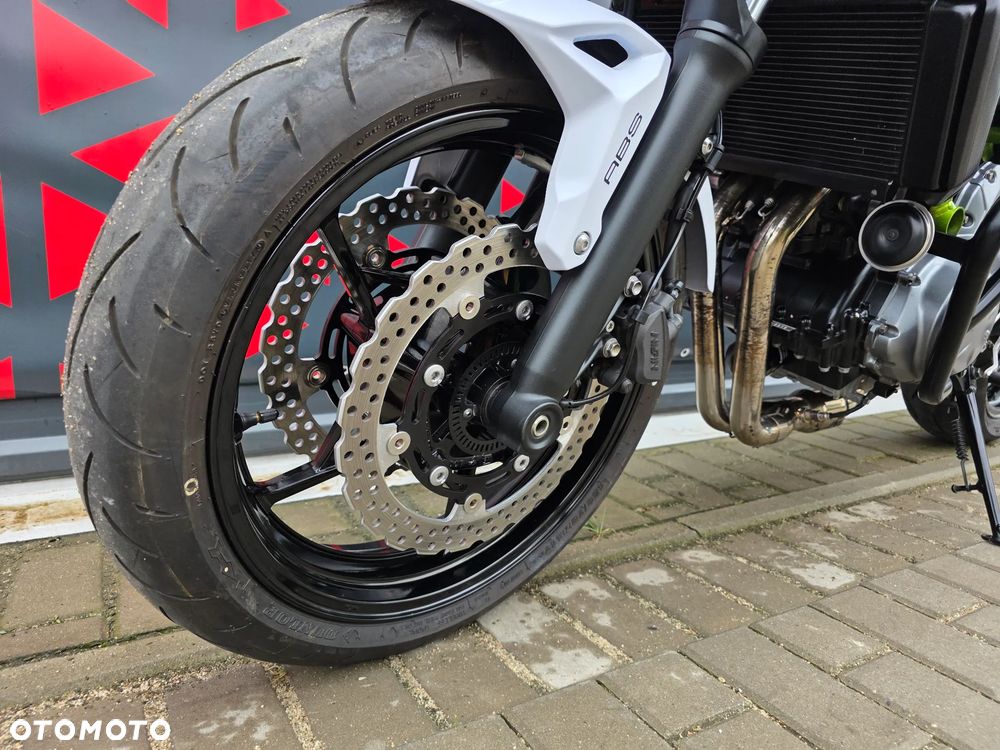 Kawasaki Z 650 - 14