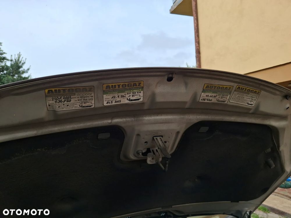 Ford Focus C-Max 1.6 Ambiente - 32