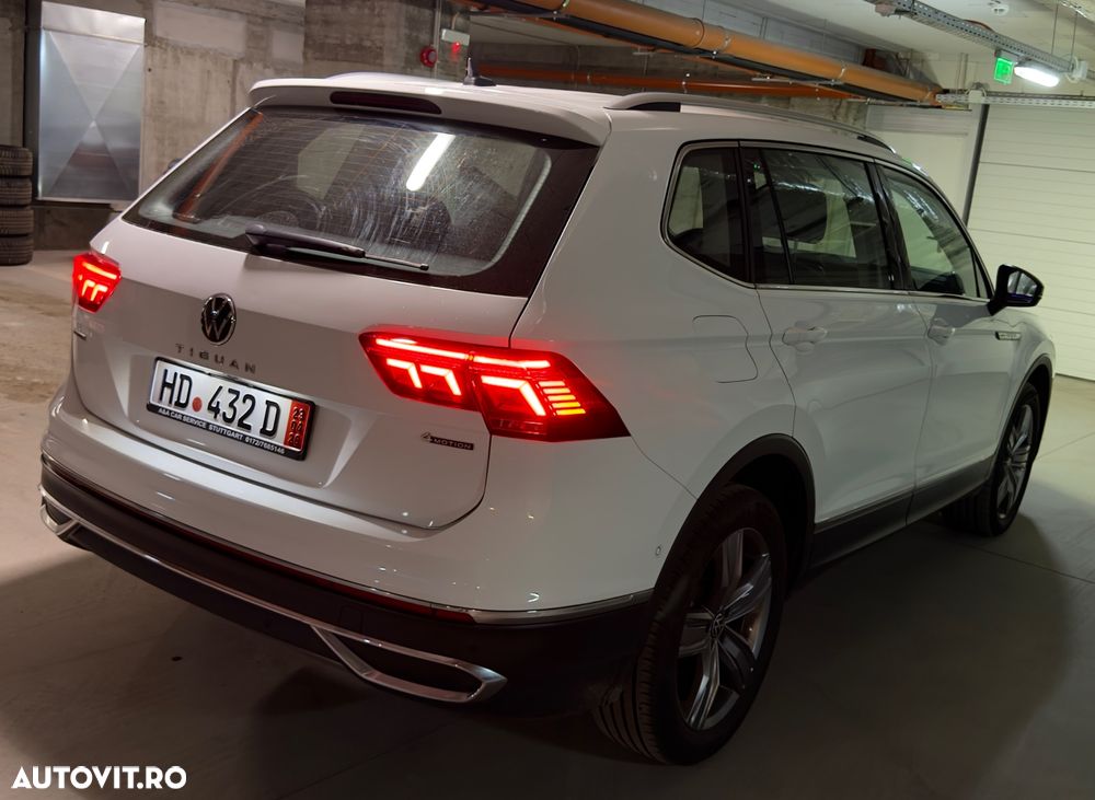 Volkswagen Tiguan 2.0 TDI SCR 4MOTION DSG Elegance - 28