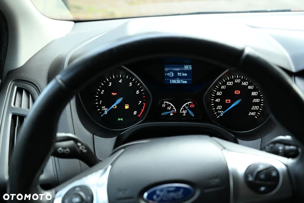 Ford Focus 1.0 EcoBoost Trend - 12