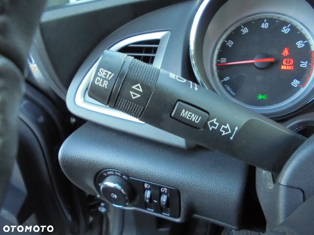 Opel Astra 1.4 Turbo Cosmo - 22