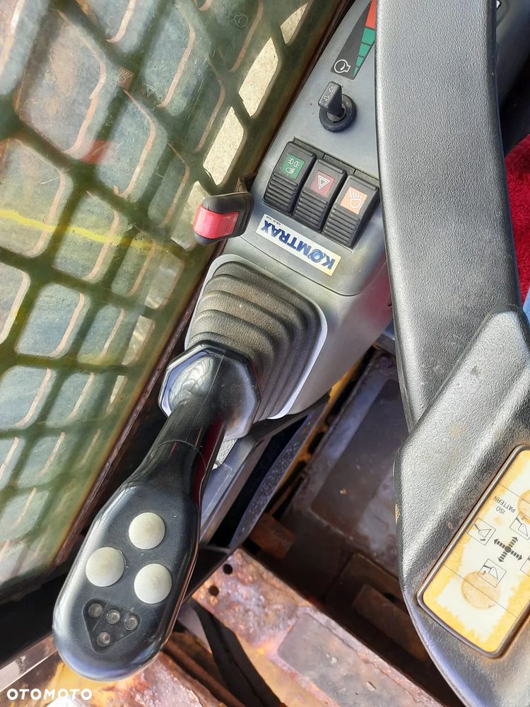 Komatsu 714-5 (2017r) SK 510 815 SK 818 - 3