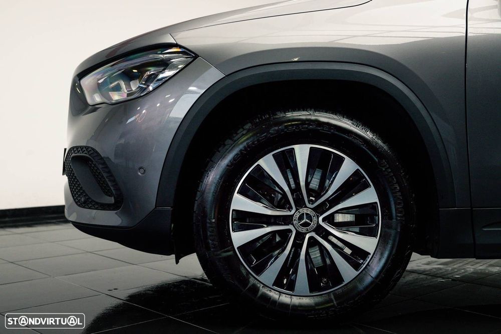 Mercedes-Benz GLA 250 e 8G-DCT Progressive - 12