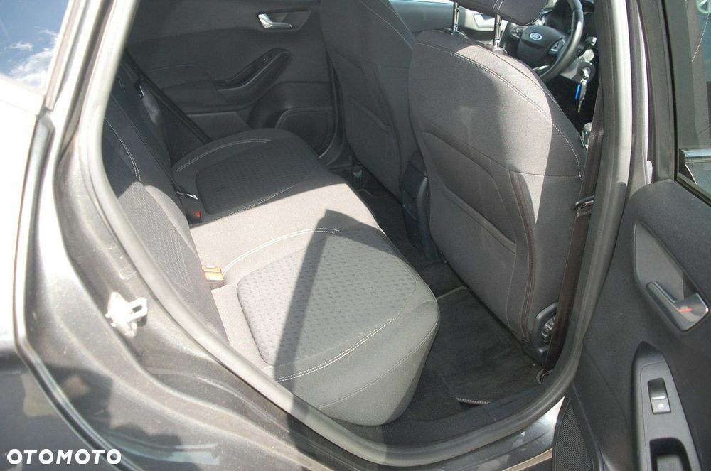 Ford Fiesta - 30