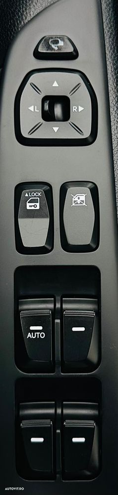 Hyundai ix35 1.7 CRDI 2WD blue Finale Gold - 11