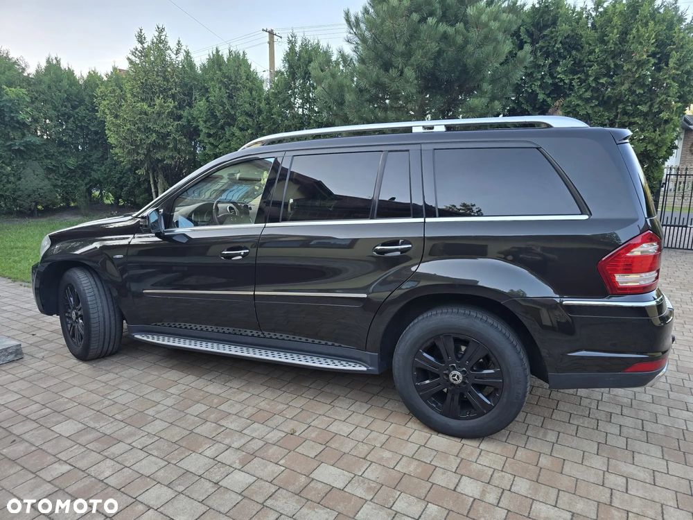 Mercedes-Benz GL - 1