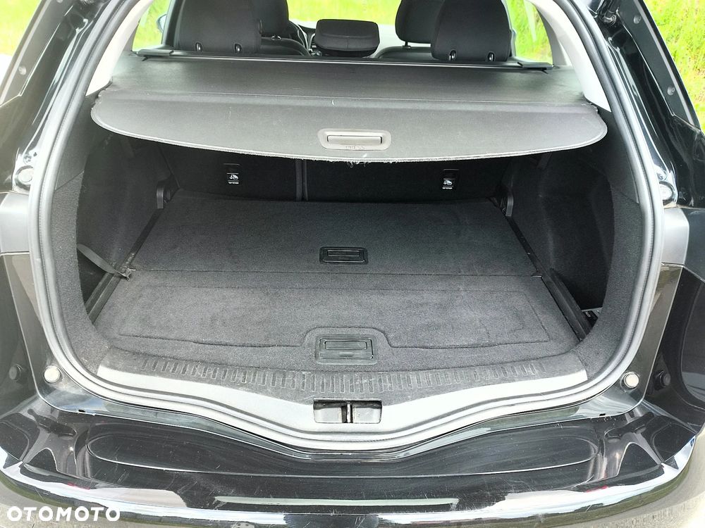 Renault Megane TCe 140 GPF EQUILIBRE - 27
