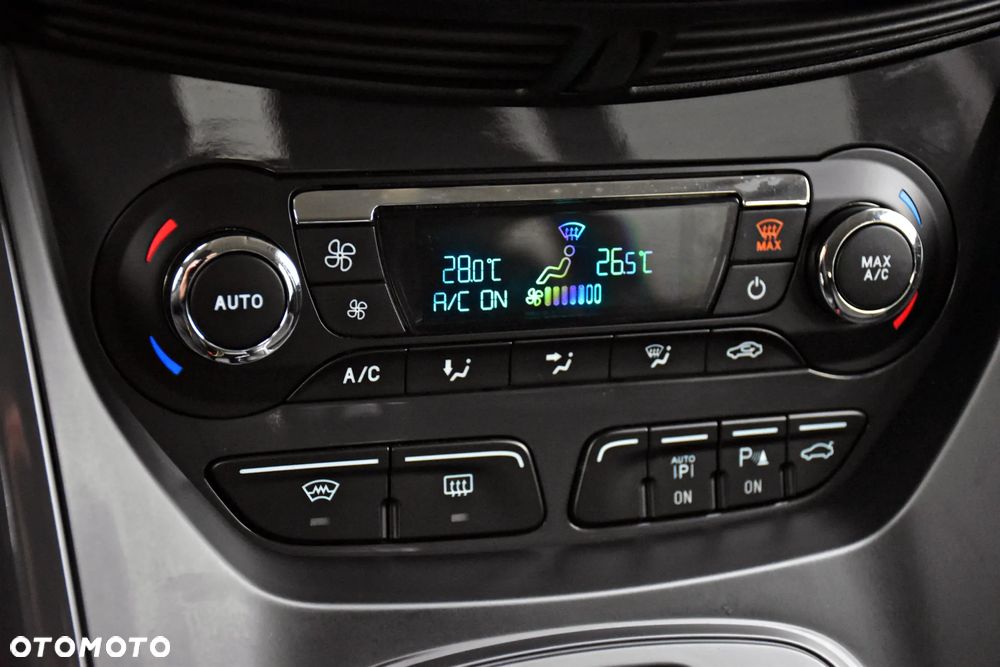 Ford Kuga 2.0 TDCi 4x4 Individual - 36