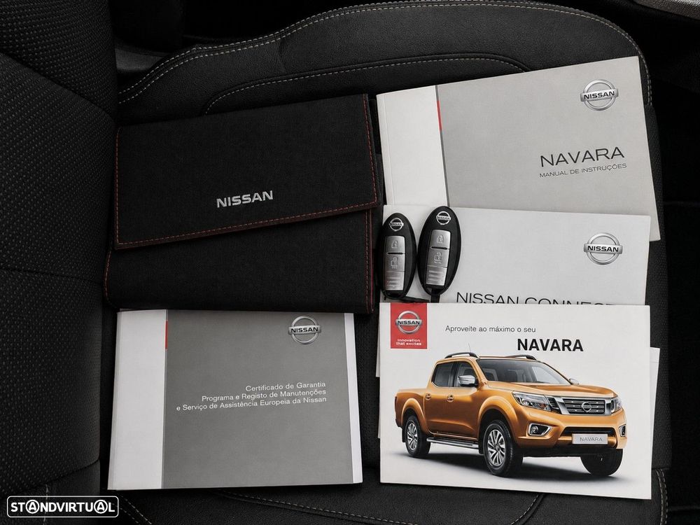 Nissan Navara 2.3 dCi CD 4WD Tekna Auto - 35