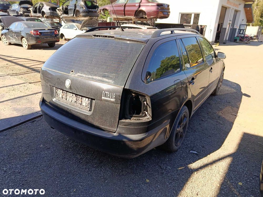 Skoda Octavia 1.8TSI BZB 2008r NA CZĘŚCI - 3