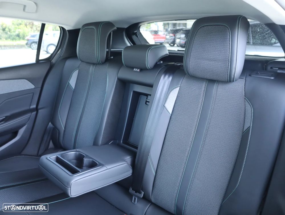 Peugeot e-308 156 Allure - 25