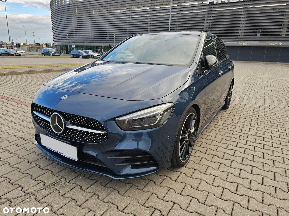 Mercedes-Benz Klasa B 250 4Matic 7G-DCT AMG Line - 4
