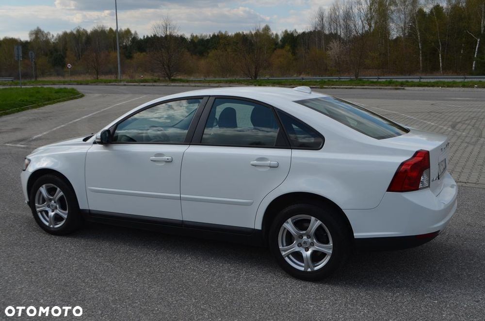 Volvo S40 1.6 Sport - 6