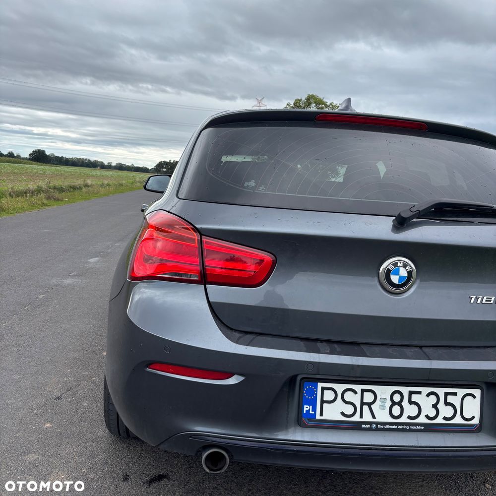 BMW Seria 1 118d Sport Line - 8