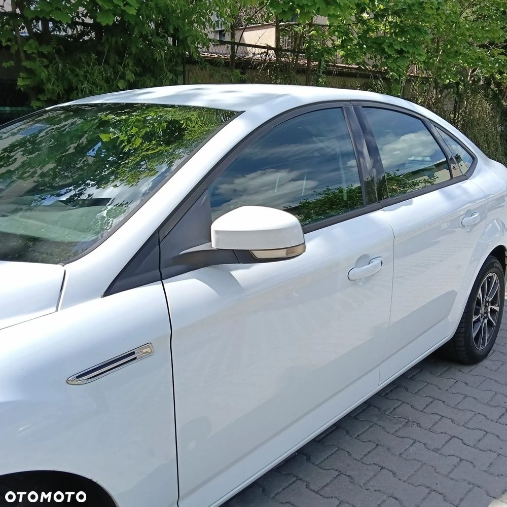 Ford Mondeo 1.6 T Ambiente - 5