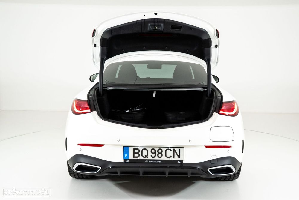 Mercedes-Benz CLE 300 - 12