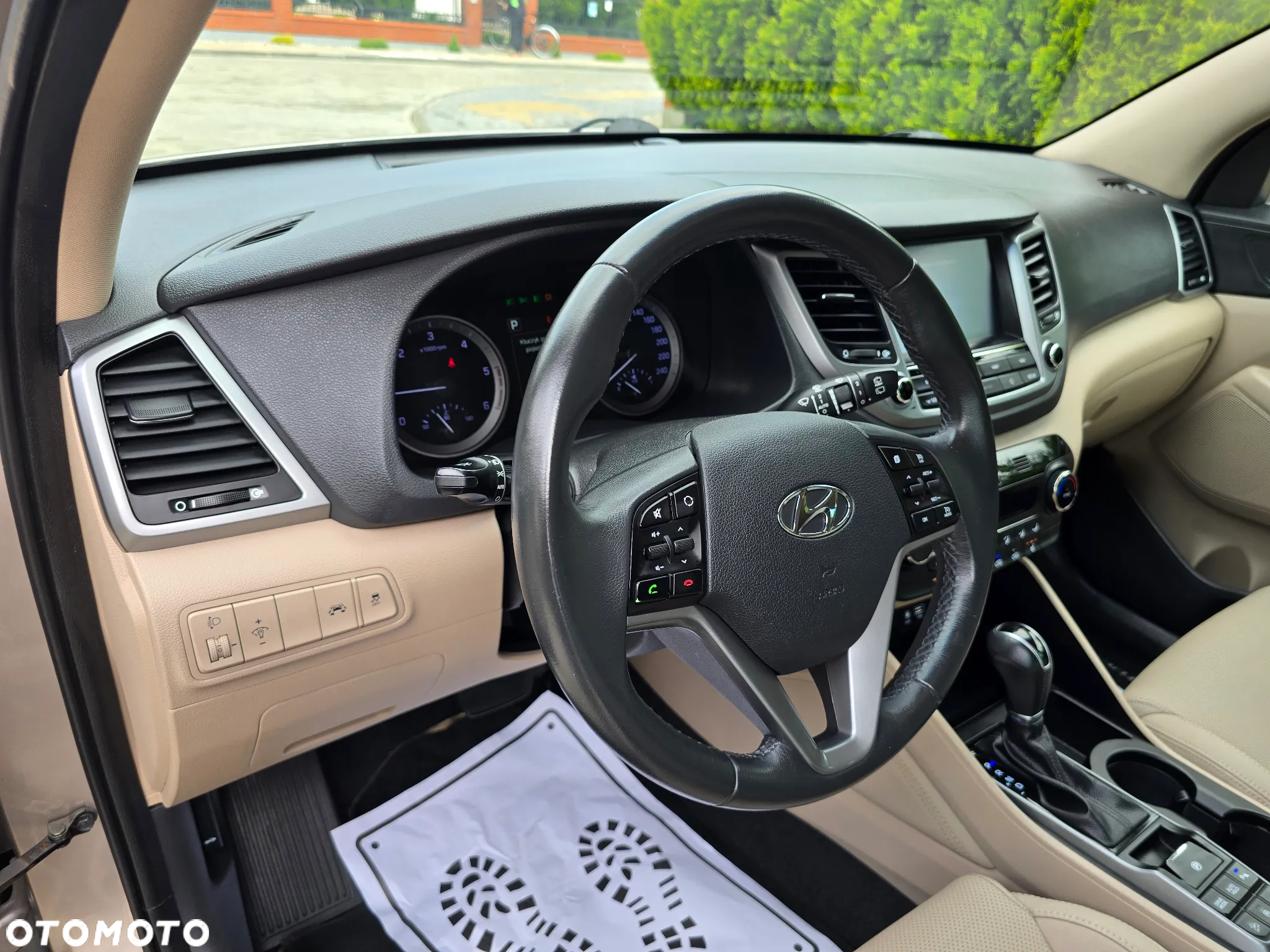 Hyundai Tucson 1.7 CRDI BlueDrive Premium 2WD DCT - 17