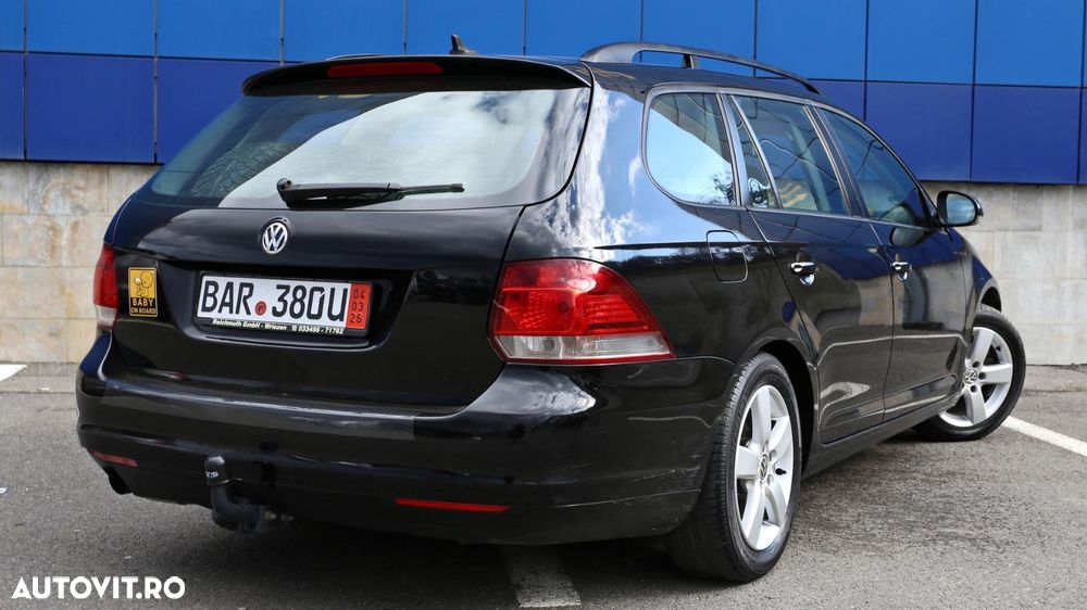 Volkswagen Golf 1.6 TDI DPF Highline - 10