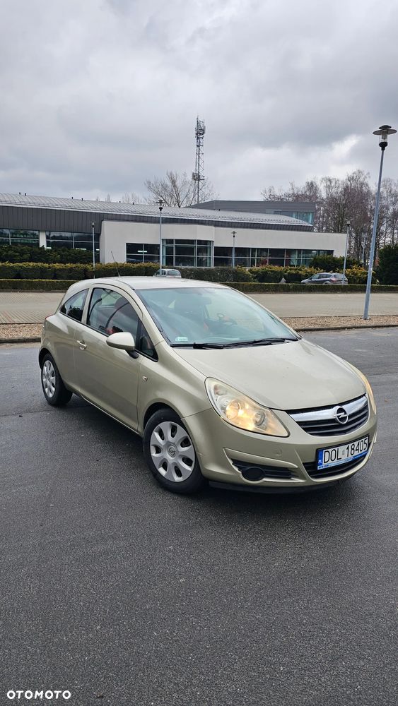 Opel Corsa 1.2 16V Color Edition - 1