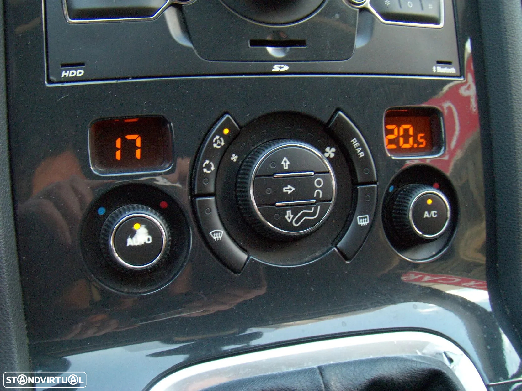 Peugeot 5008 1.6 HDi Executive JLL17 - 33