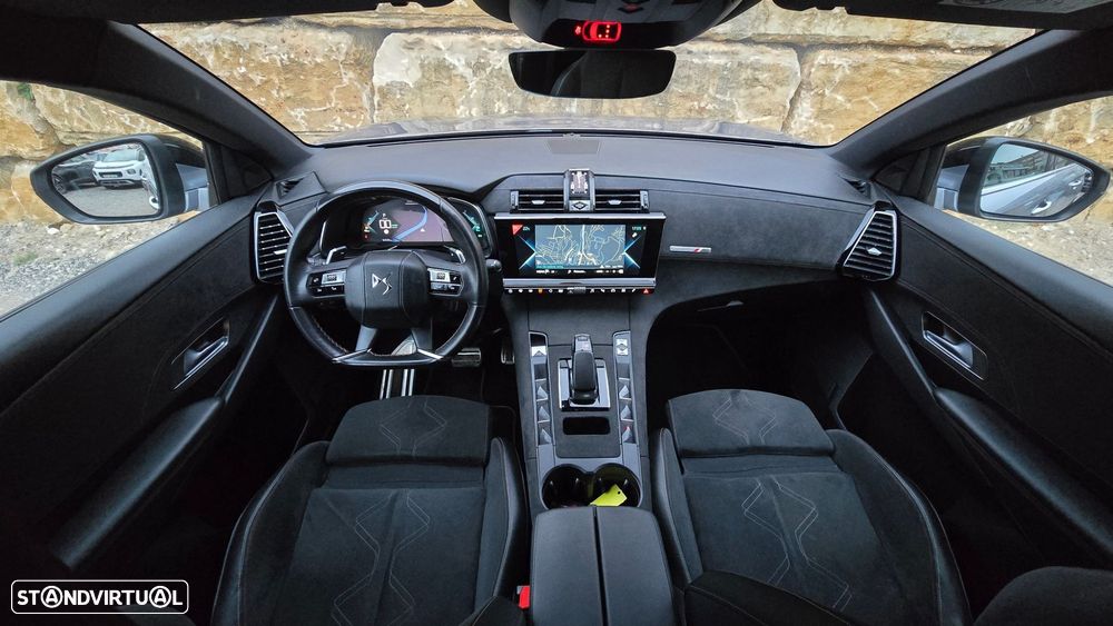 DS DS7 Crossback E-Tense Performance Line EAT8 - 8