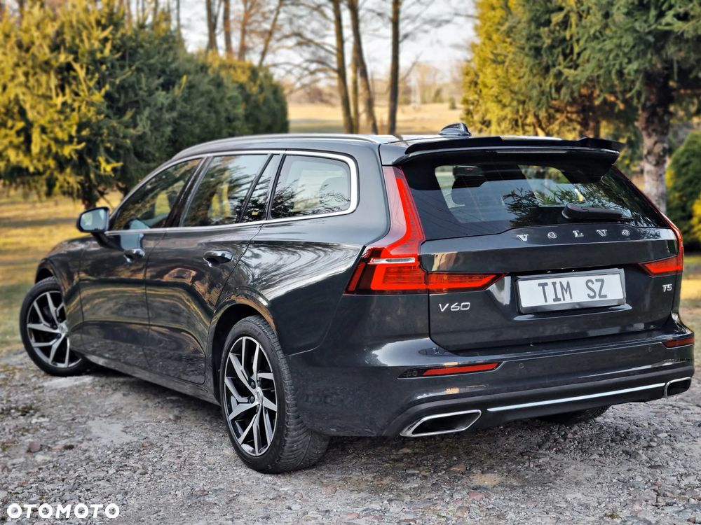 Volvo V60 T5 Geartronic Momentum - 10