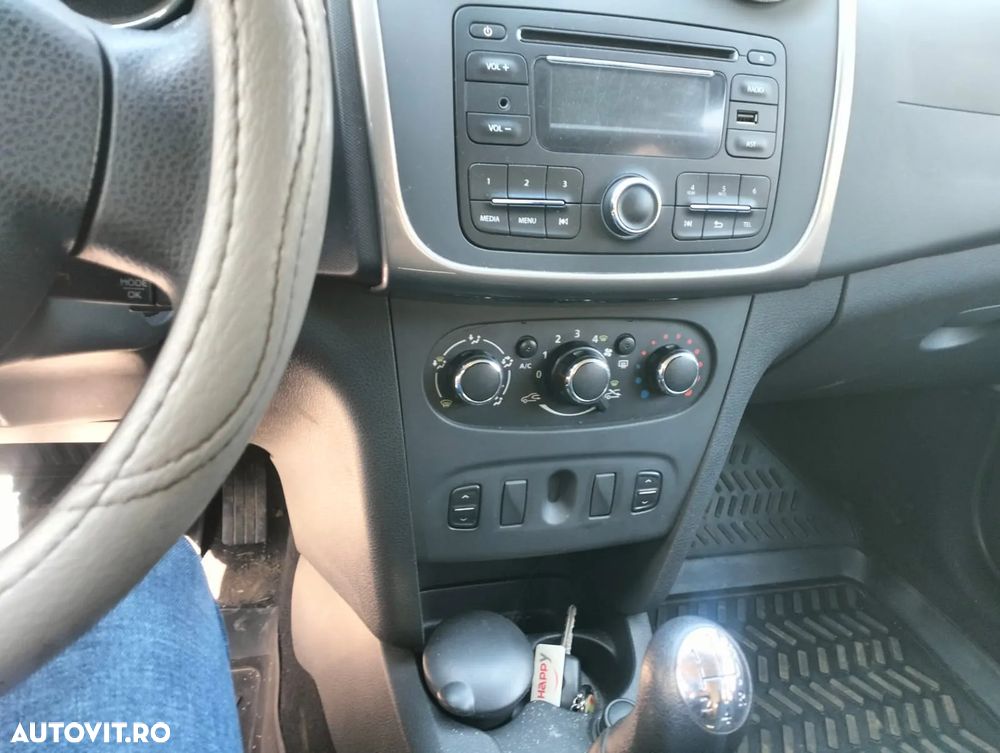 Dacia Logan - 5