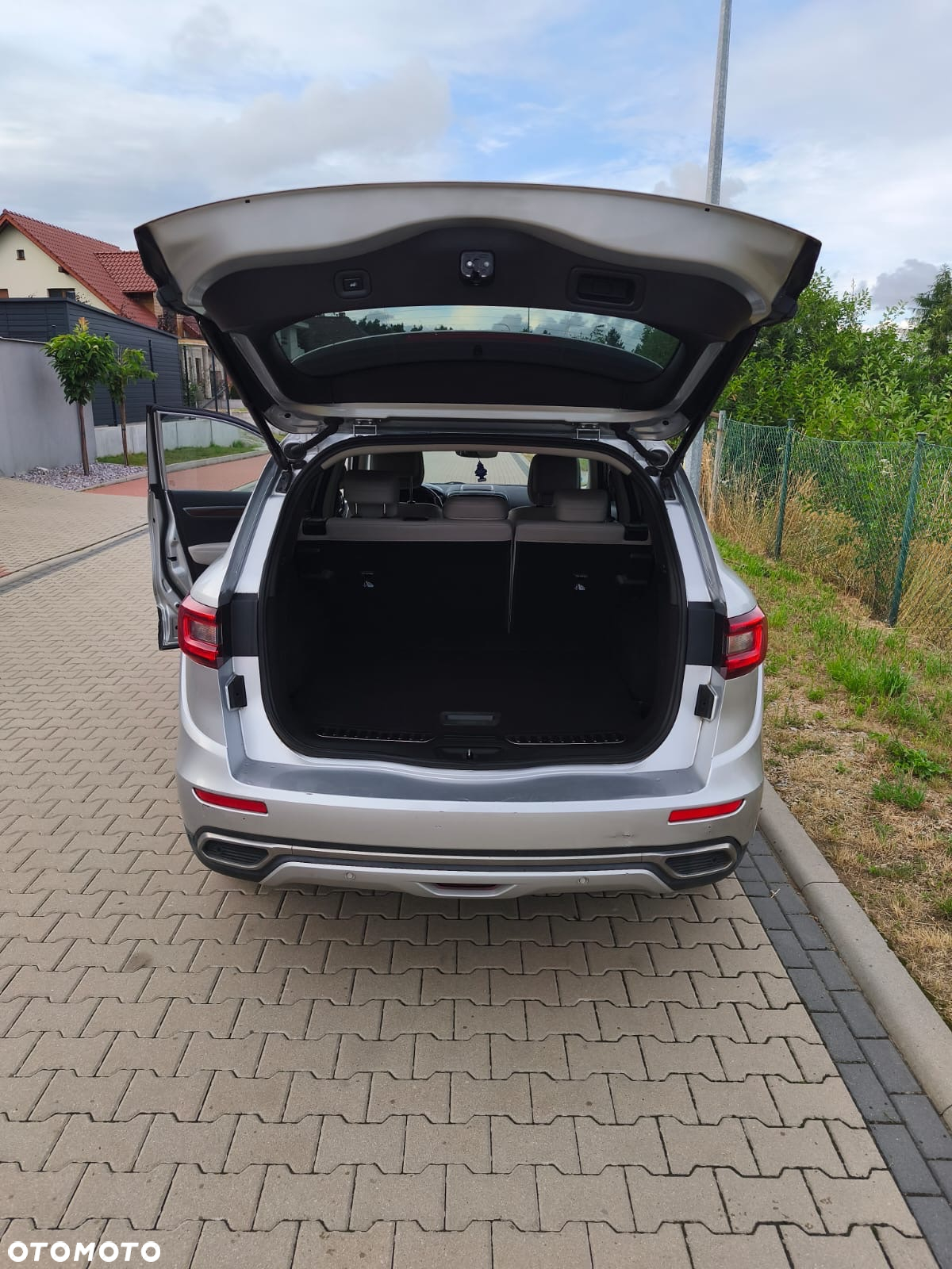 Renault Koleos 1.7 Blue dCi Zen X-Tronic - 8