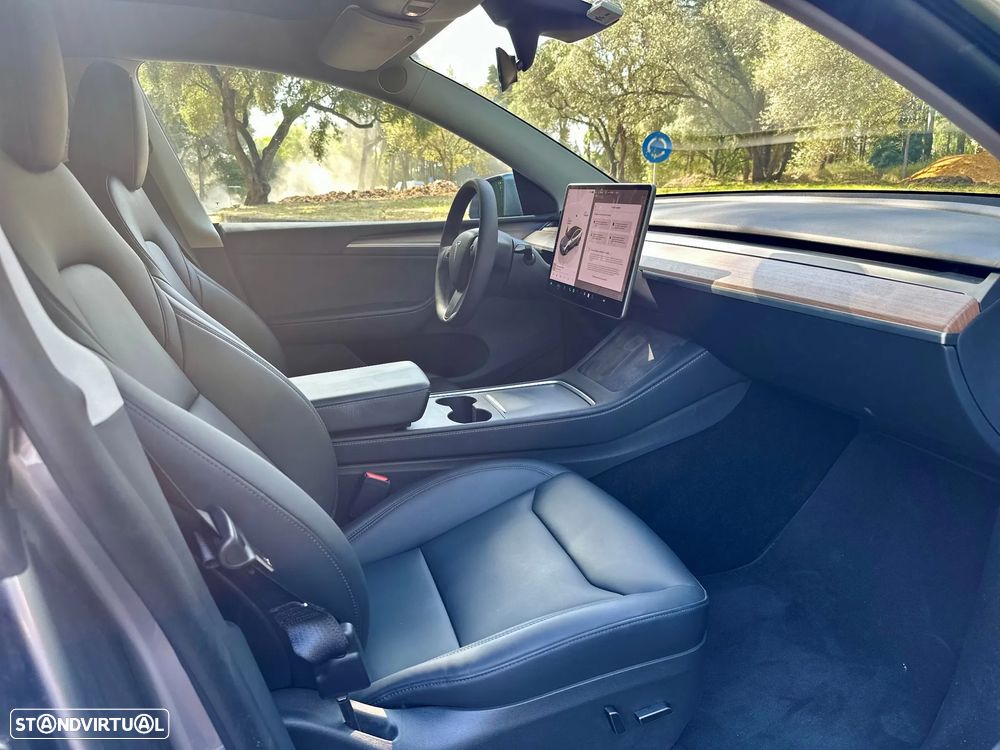 Tesla Model Y Tração Traseira - 15