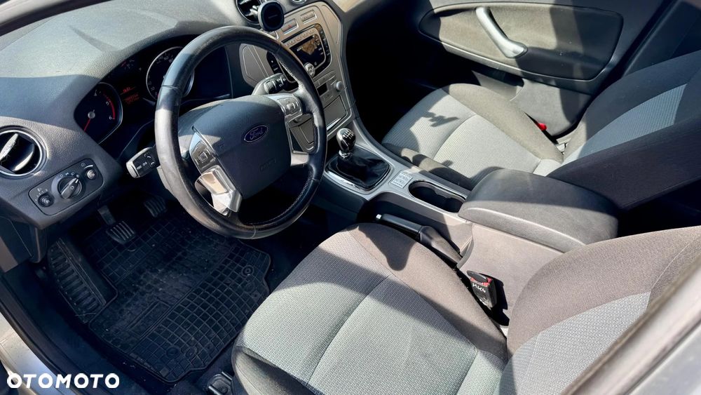 Ford Mondeo 2.0 TDCi Trend - 5