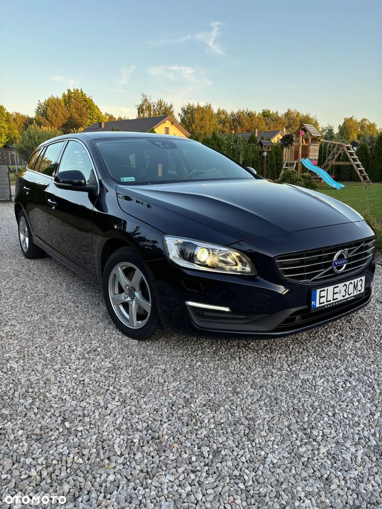 Volvo V60 D4 Drive-E Momentum - 2